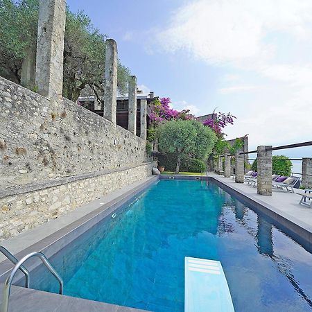 Villa Rachele: Stunning Luxury Villa In Centre Gargnano With Private Pool And Breathtaking Views Екстериор снимка