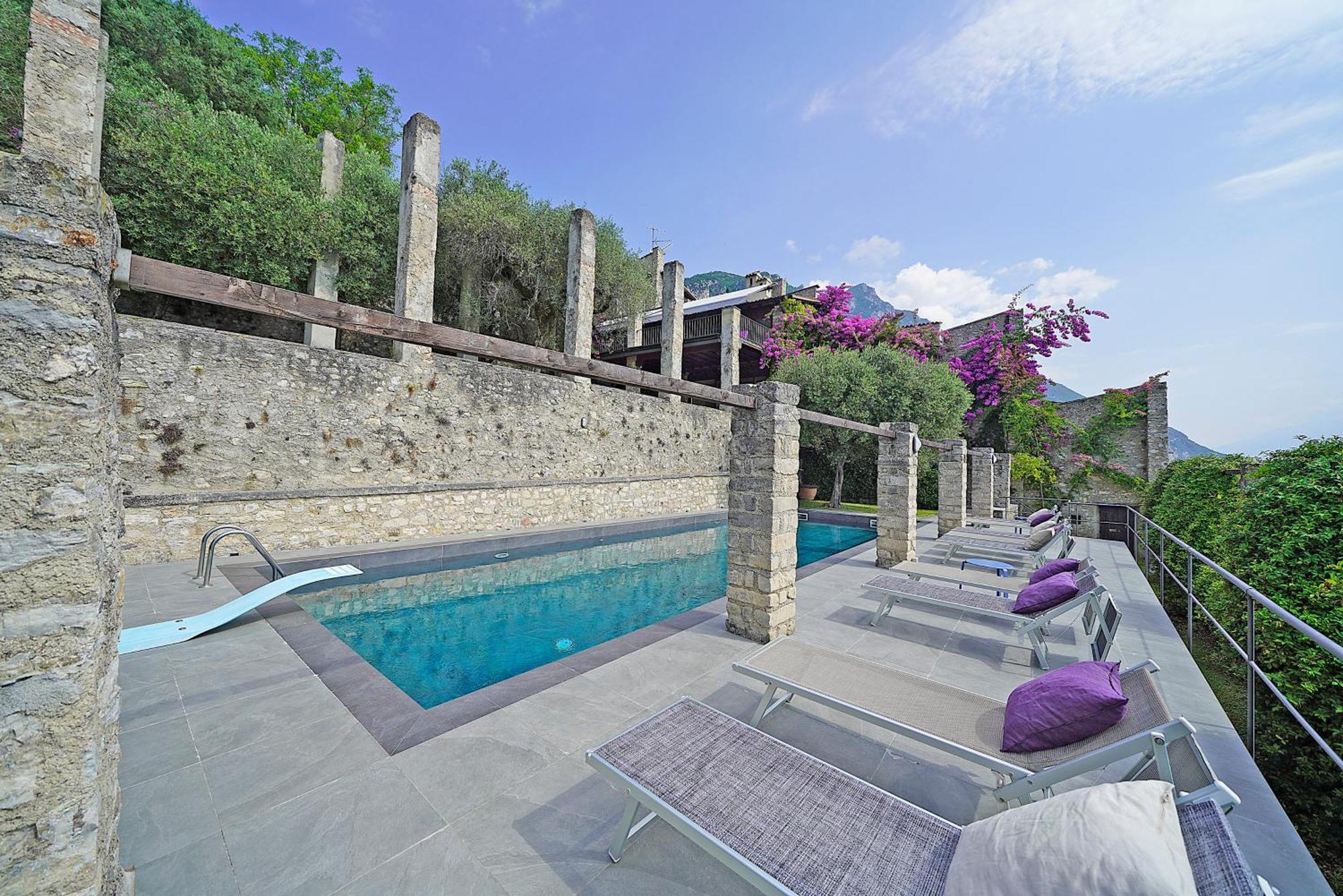 Villa Rachele: Stunning Luxury Villa In Centre Gargnano With Private Pool And Breathtaking Views Екстериор снимка