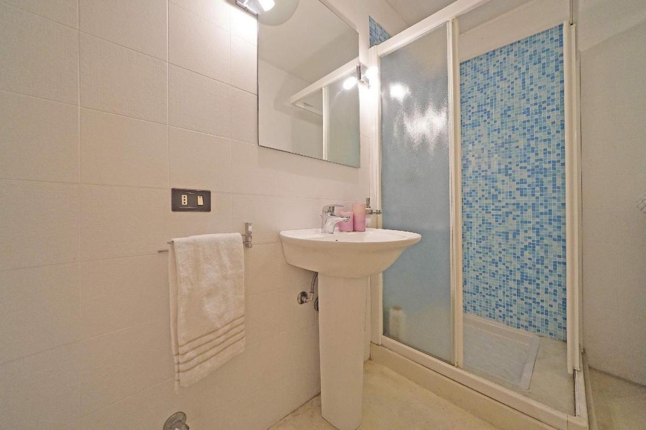 Villa Rachele: Stunning Luxury Villa In Centre Gargnano With Private Pool And Breathtaking Views Екстериор снимка